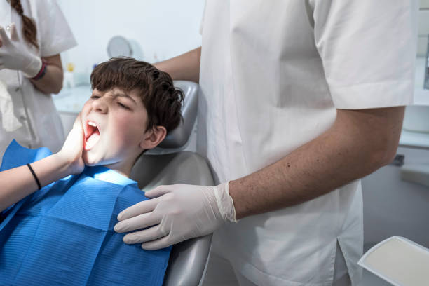 Best Orthodontic Emergency Dentist in Bloomer, WI